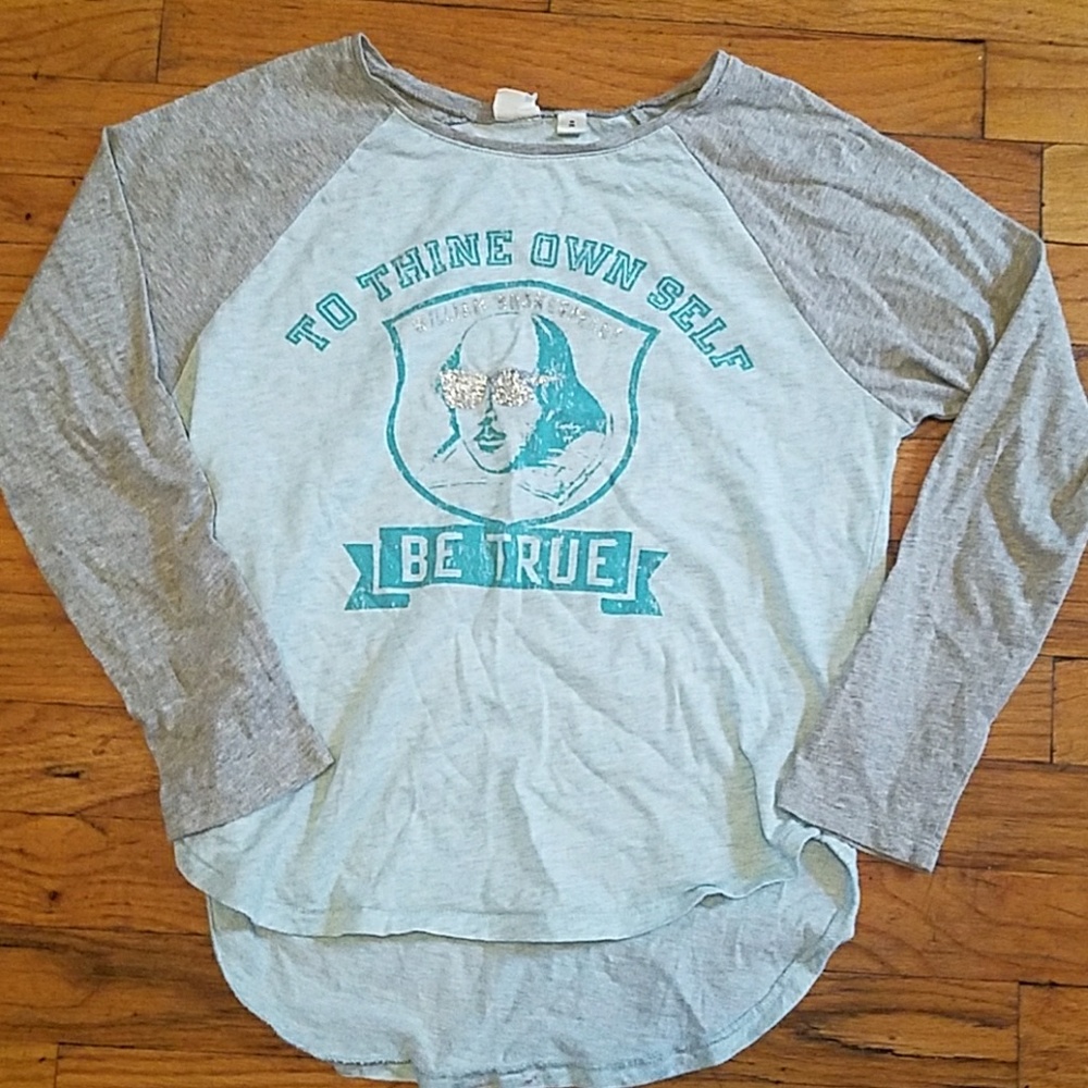 Gray and blue Gap girls shirt size 8